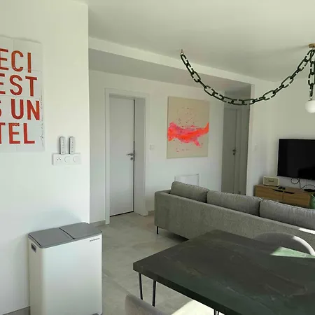 Apartmán La Bergerie 3 Neufchâteau
